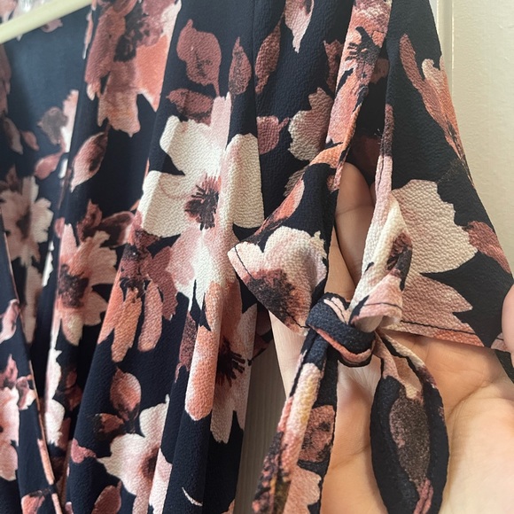 Floral Navy and Pink Dress - Picture 3 of 4